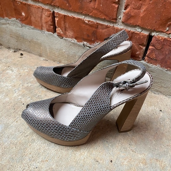 MRKT. Womens 9 Metallic Peeptoe Slingback Chunky Heels - Picture 12 of 12